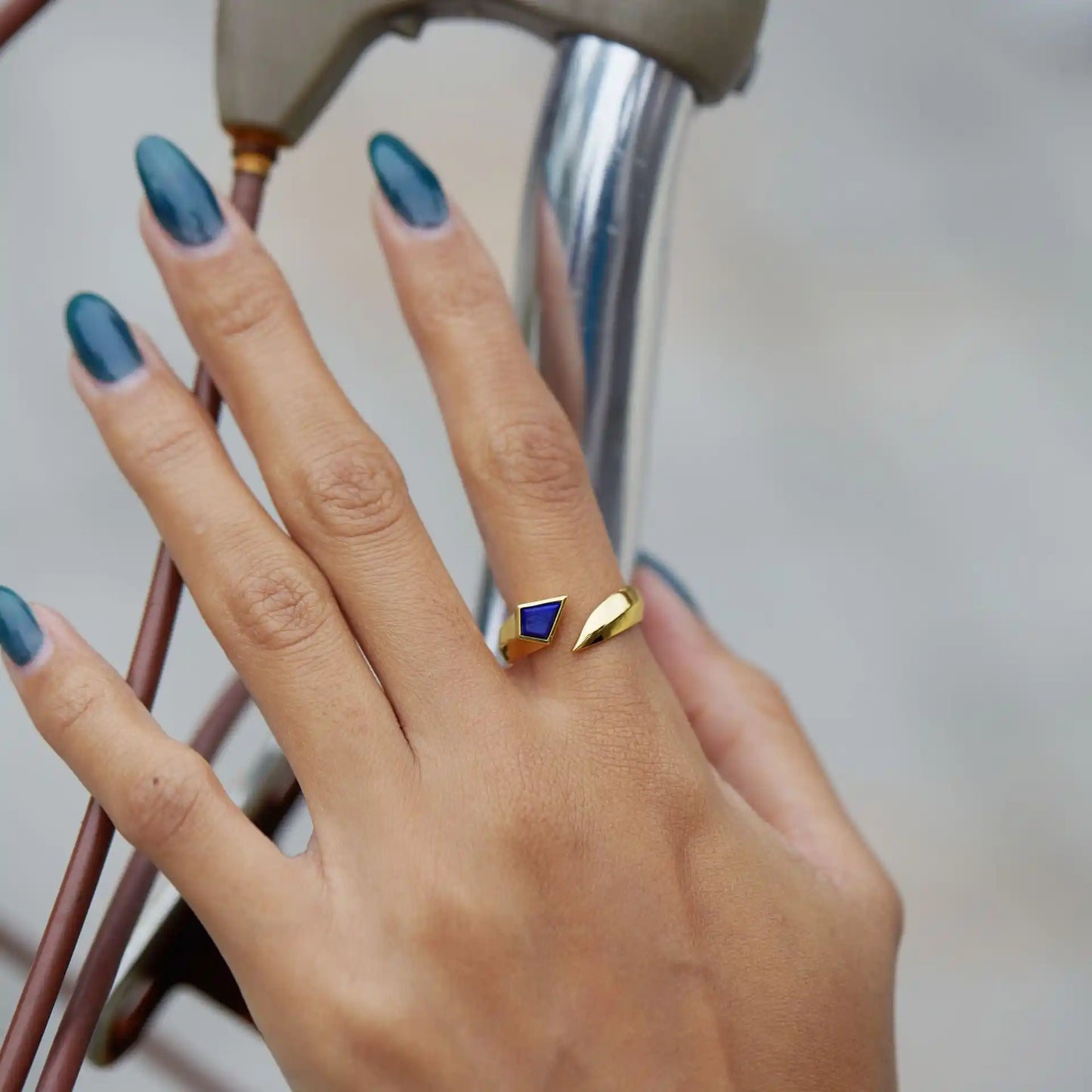 Blue Engagement Ring 925 Silver Natural Lapis Lazuli
