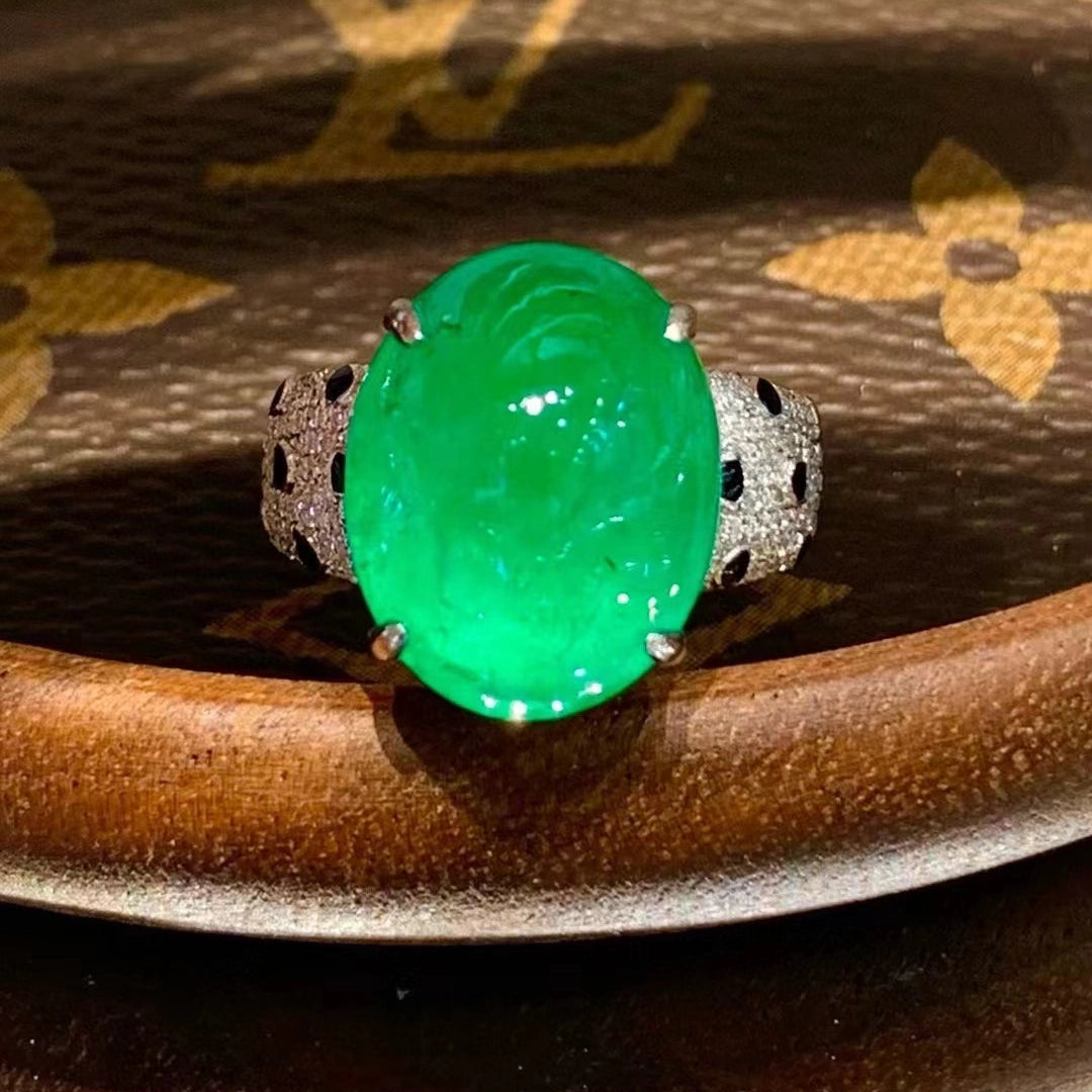 Oval Engagement Ring 18K Gold 11.2ct Natural Emerald Ring