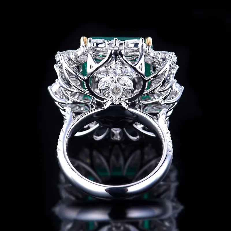 Engagement Ring 18K Gold 13.8ct Colombian Natural Emerald Ring