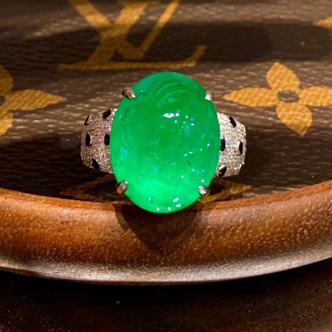 Oval Engagement Ring 18K Gold 11.2ct Natural Emerald Ring