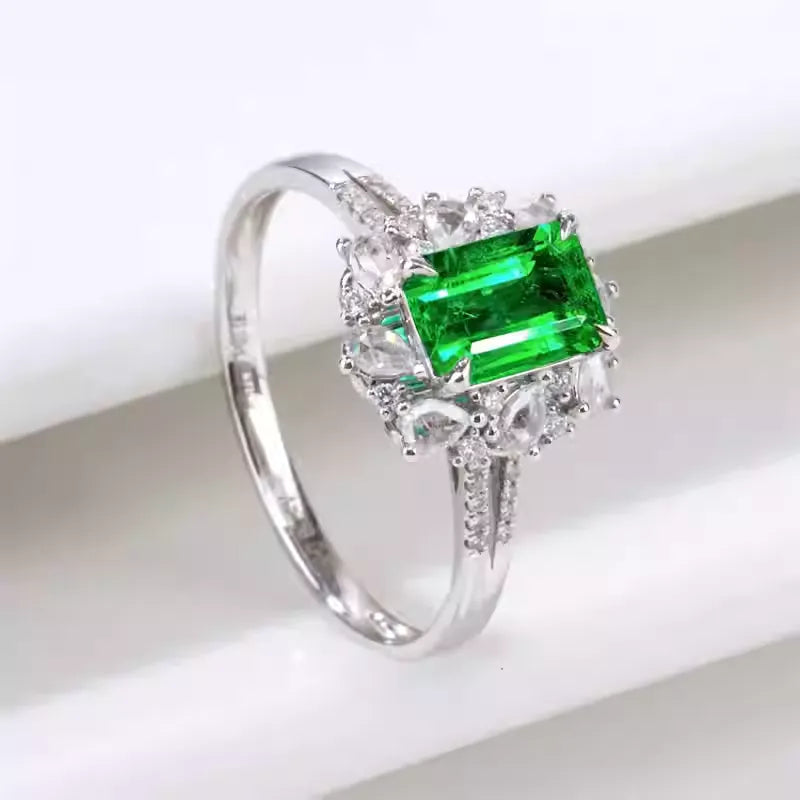 Engagement Ring 18K Gold 1.01ct Panjshir Emerald Ring