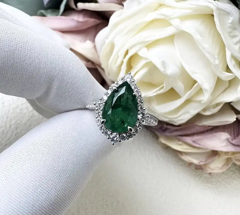 Pear Engagement Ring 2.2ct 8*12 925 Silver Emerald
