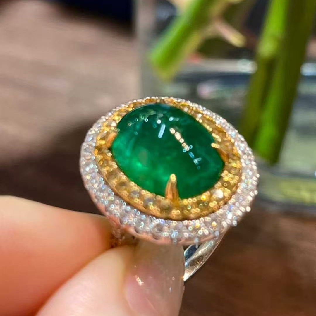 Elegant High Jewelry | 8.077ct Natural Emerald Ring in 18K Gold with Diamonds &amp; Yellow Sapphires