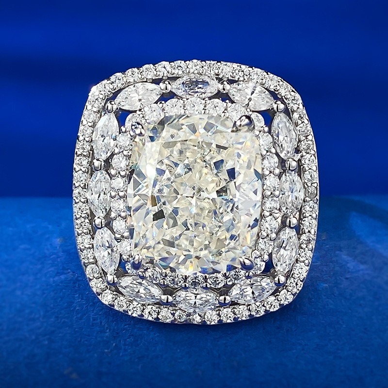 Cushion Engagement Ring 5ct 10*12 925 Silver High Carbon Diamond