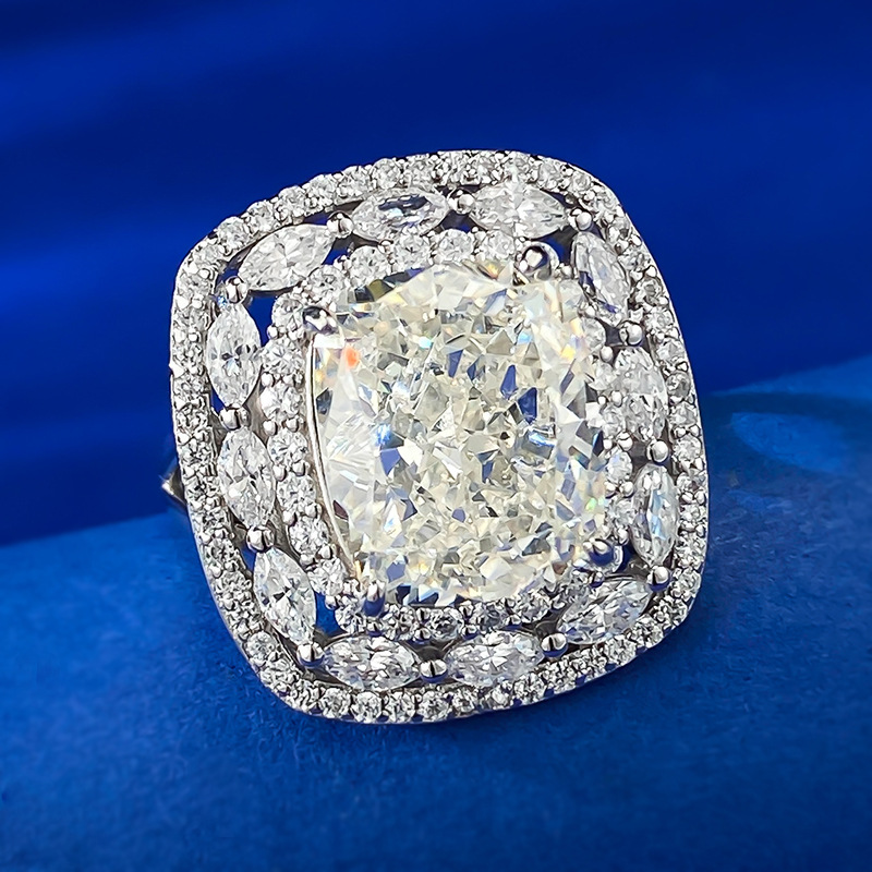 Cushion Engagement Ring 5ct 10*12 925 Silver High Carbon Diamond
