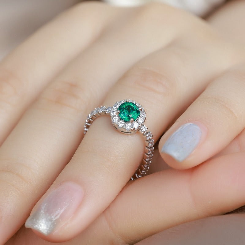 S925 Sterling Silver Lab-Created Emerald Ring – Celestial Clover Halo Design
