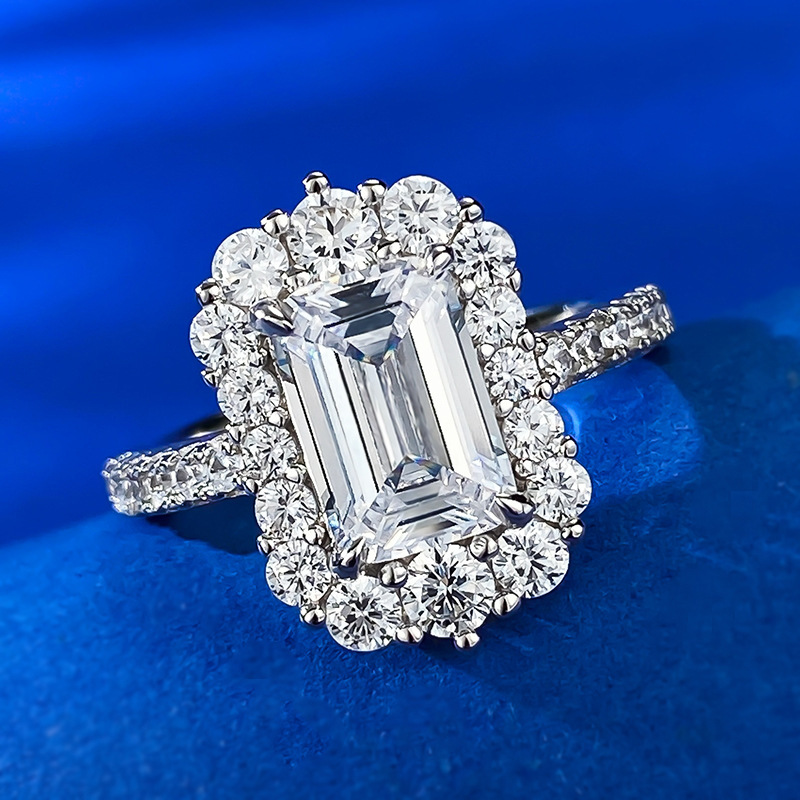Emerald Engagement Ring 6*9 925 Silver High Carbon Diamond