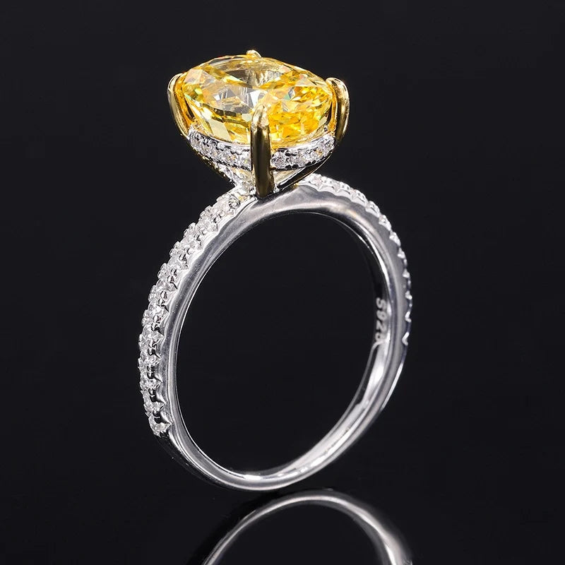 Oval Radiant Engagement Ring 8*12 925 Silver High Carbon Diamond